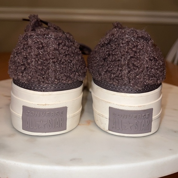CONVERSE CTAS Lift Ox Violet Ore Sherpa Shoes Platform Sneaker - Size 6.5 - Picture 3 of 5